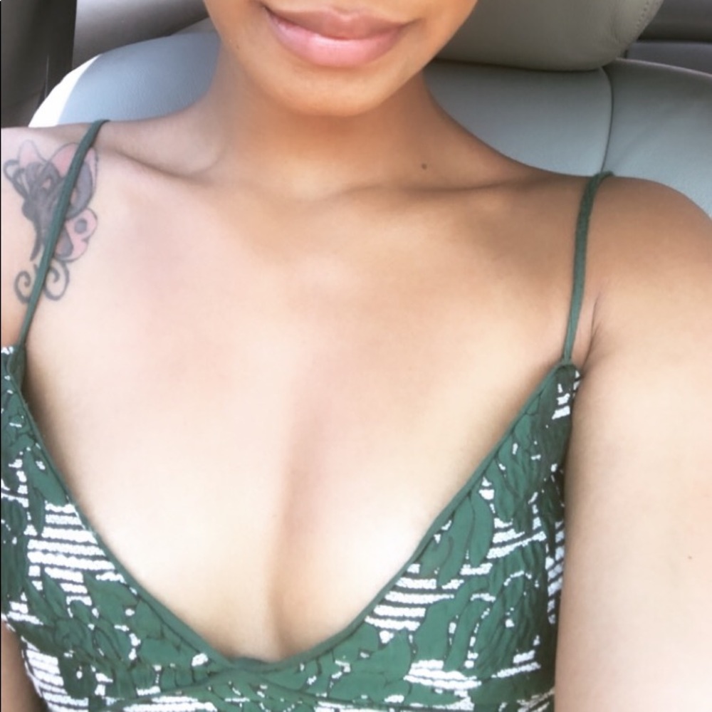 Crop top - Picture 4 of 4
